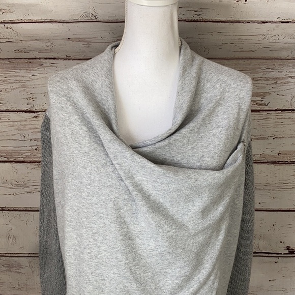 Zenergy Chicos Zip Sweater Gray Knitted Arms 2 - Picture 2 of 12